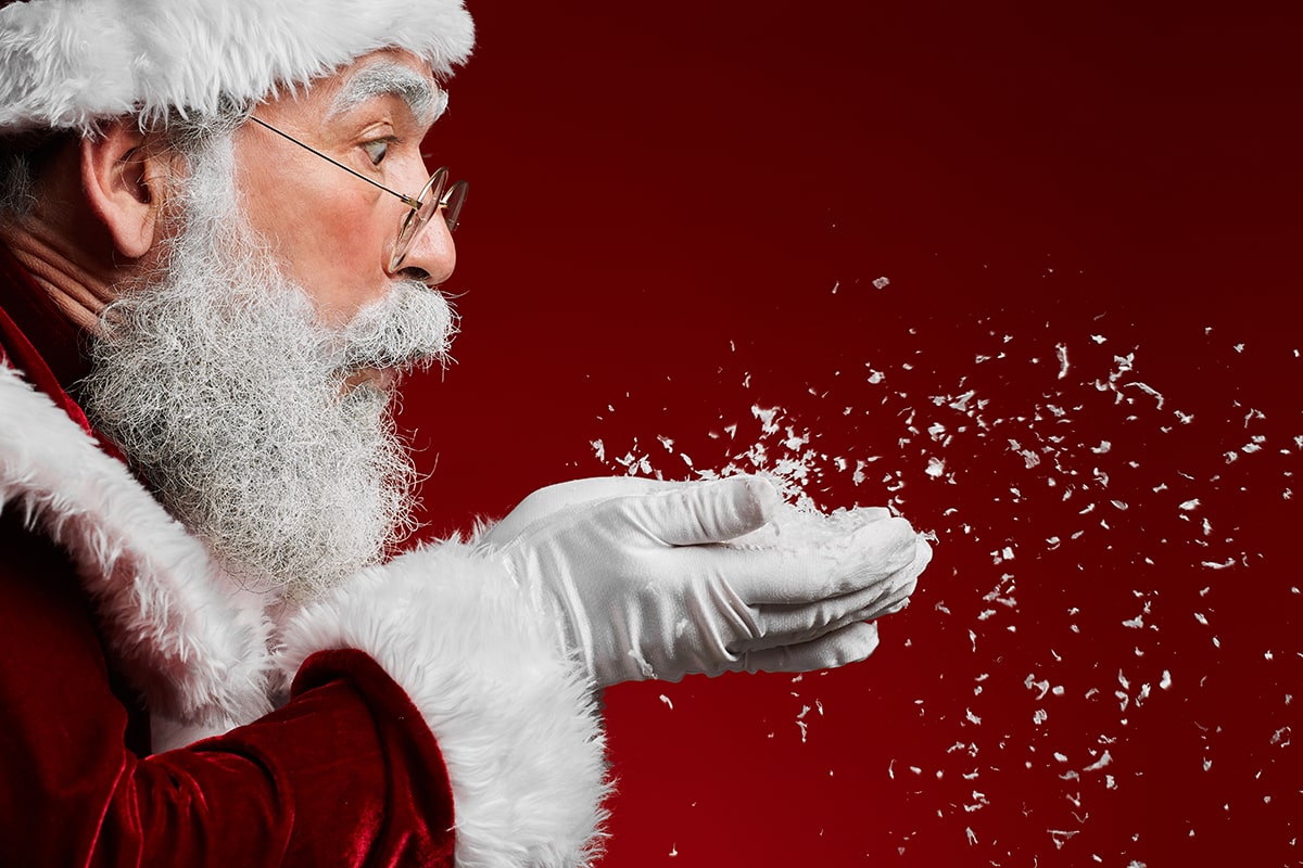 Fact: Santa Claus hasn't always had red clothes and a belly